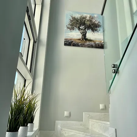 Вилла Family Sofia 4 Bedrooms *