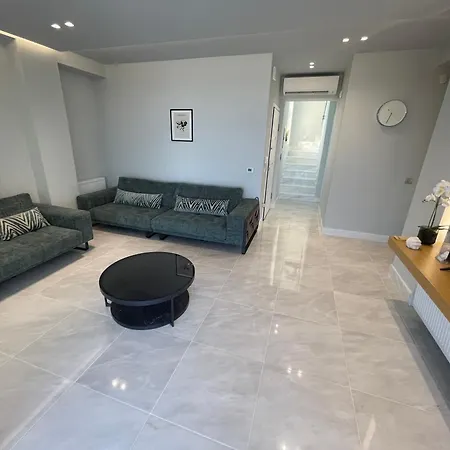 Family Sofia 4 Bedrooms Вилла Ханиоти