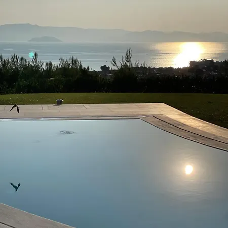 Family Sofia 4 Bedrooms Вилла