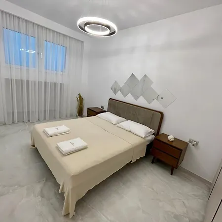 Family Sofia 4 Bedrooms