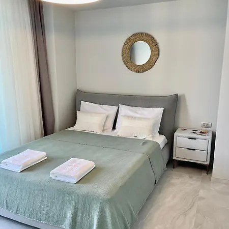 וילה Family Sofia 4 Bedrooms חניוטי