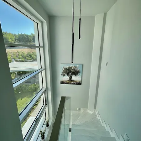 Family Sofia 4 Bedrooms *